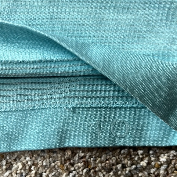 Lululemon Swiftly Tech Race Length Tank - Size 10 - Picture 3 of 6